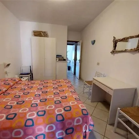 Altaluna 10 *